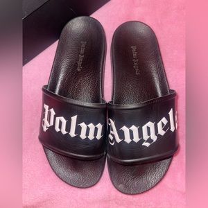 USED AUTHENTIC PALM ANGEL SLIPPERS SIZE 41